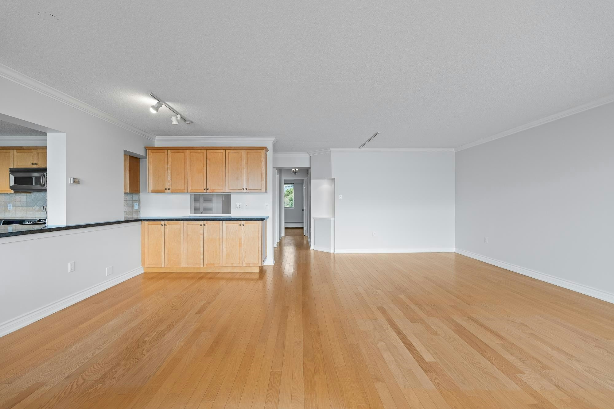 203-150 24th Street, West Vancouver, BC, V7V 4G8 - 13