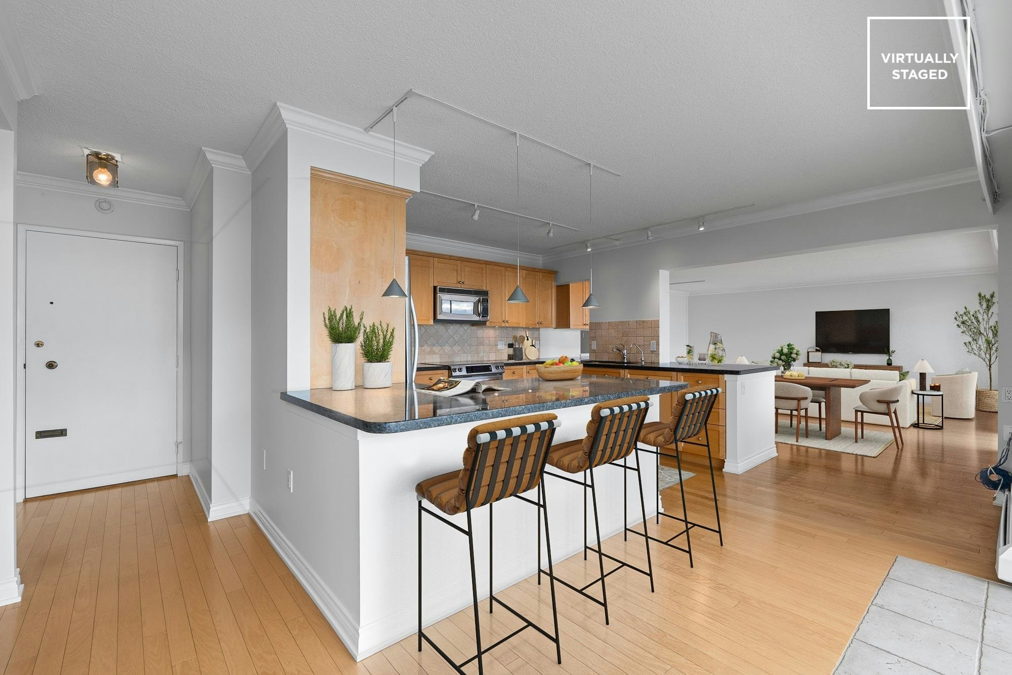 203-150 24th Street - 4