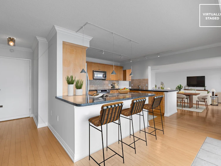 203-150 24th Street, West Vancouver, BC, V7V 4G8 - 4