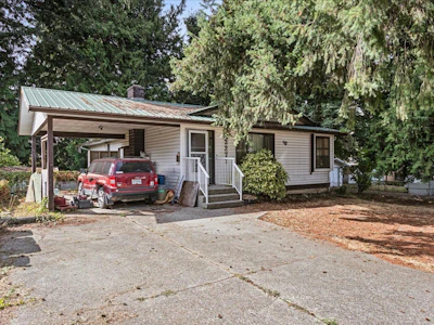 2277 Mouldstade Road - 3
