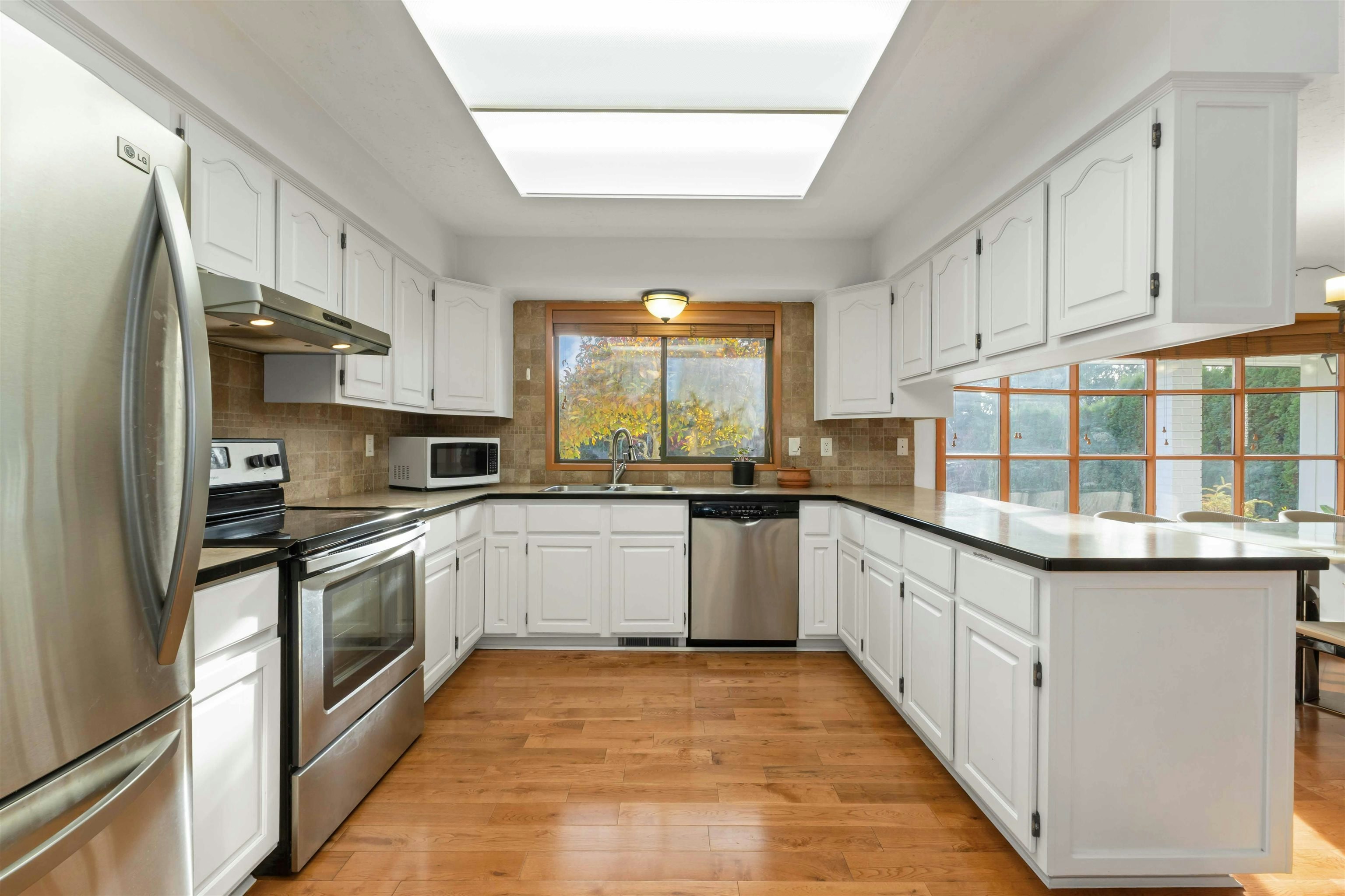 34869 Everett Drive, Abbotsford, BC, V2S 7R7 - 14