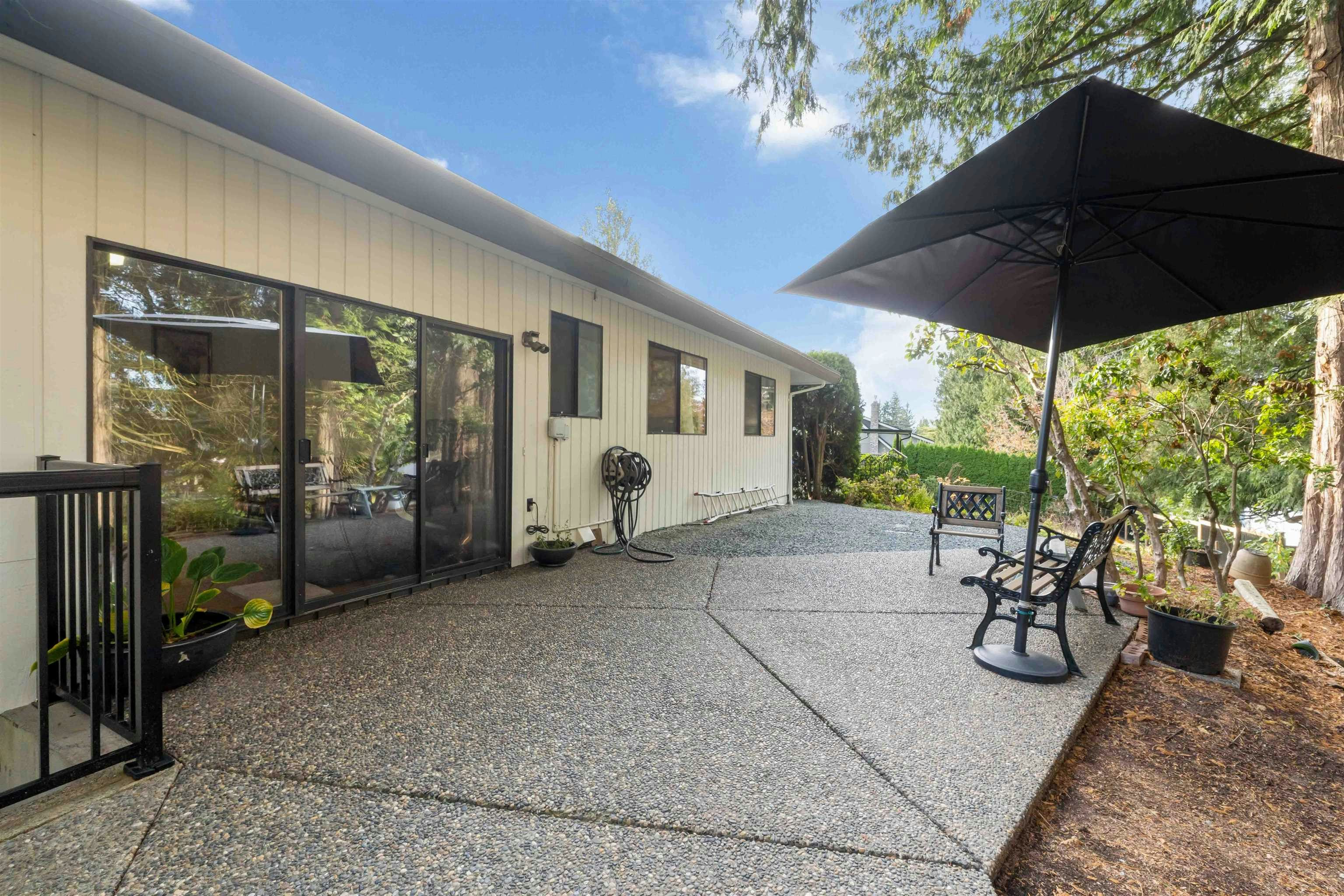 34869 Everett Drive, Abbotsford, BC, V2S 7R7 - 25