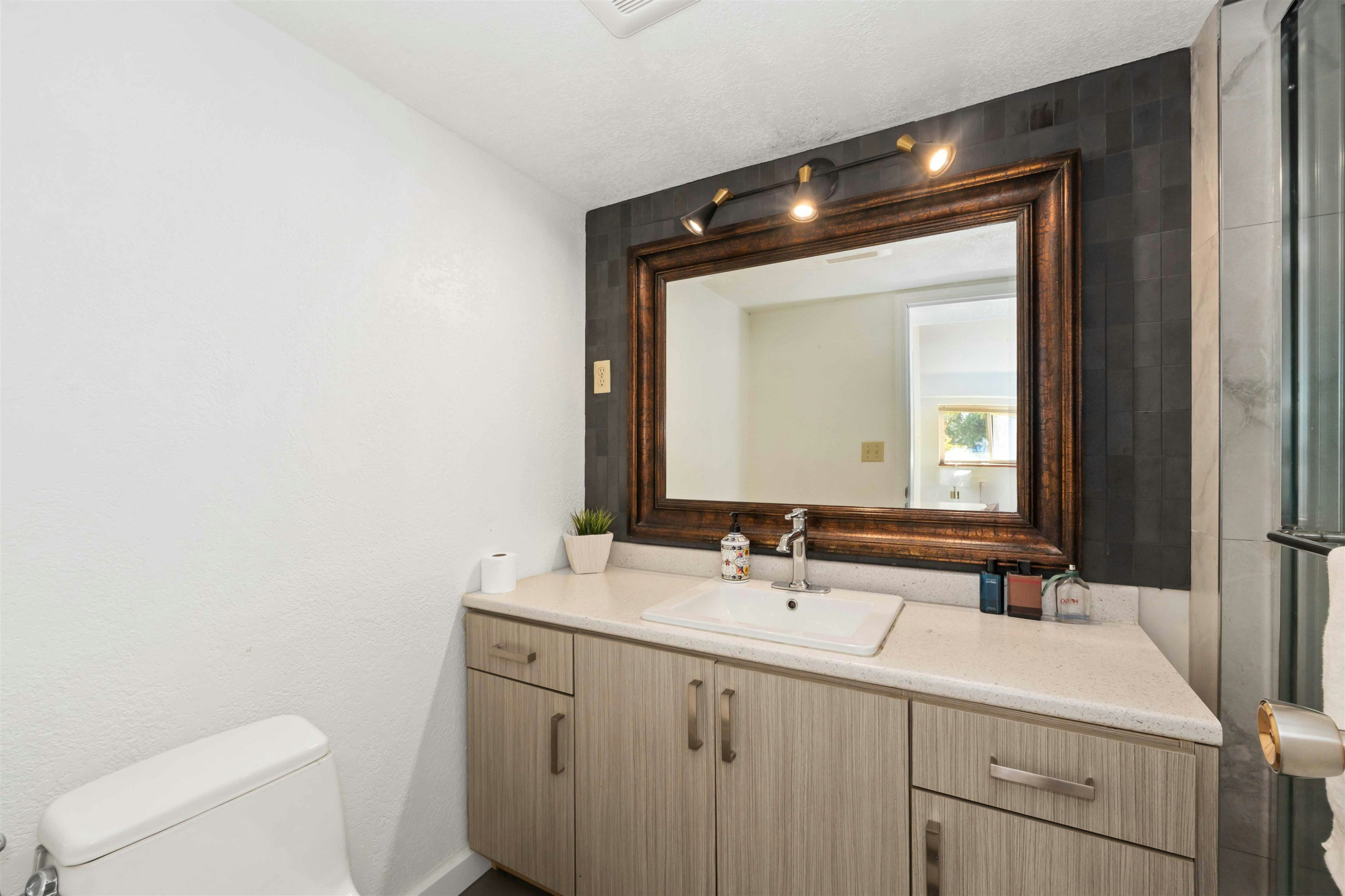 34869 Everett Drive, Abbotsford, BC, V2S 7R7 - 19