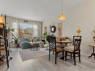 308-45530 Market Way - 3