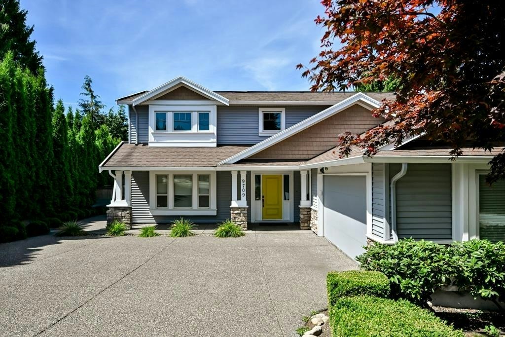 9709 Crown Crescent - 2