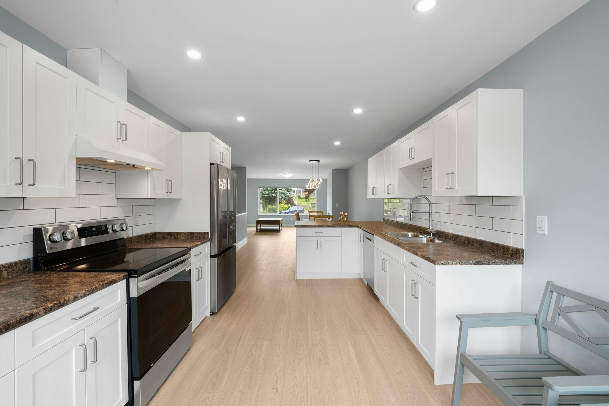 7737 Allman Street, Burnaby, BC, V5E 2A9 - 23