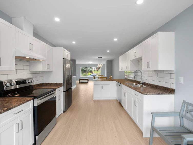 7737 Allman Street, Burnaby, BC, V5E 2A9 - 23