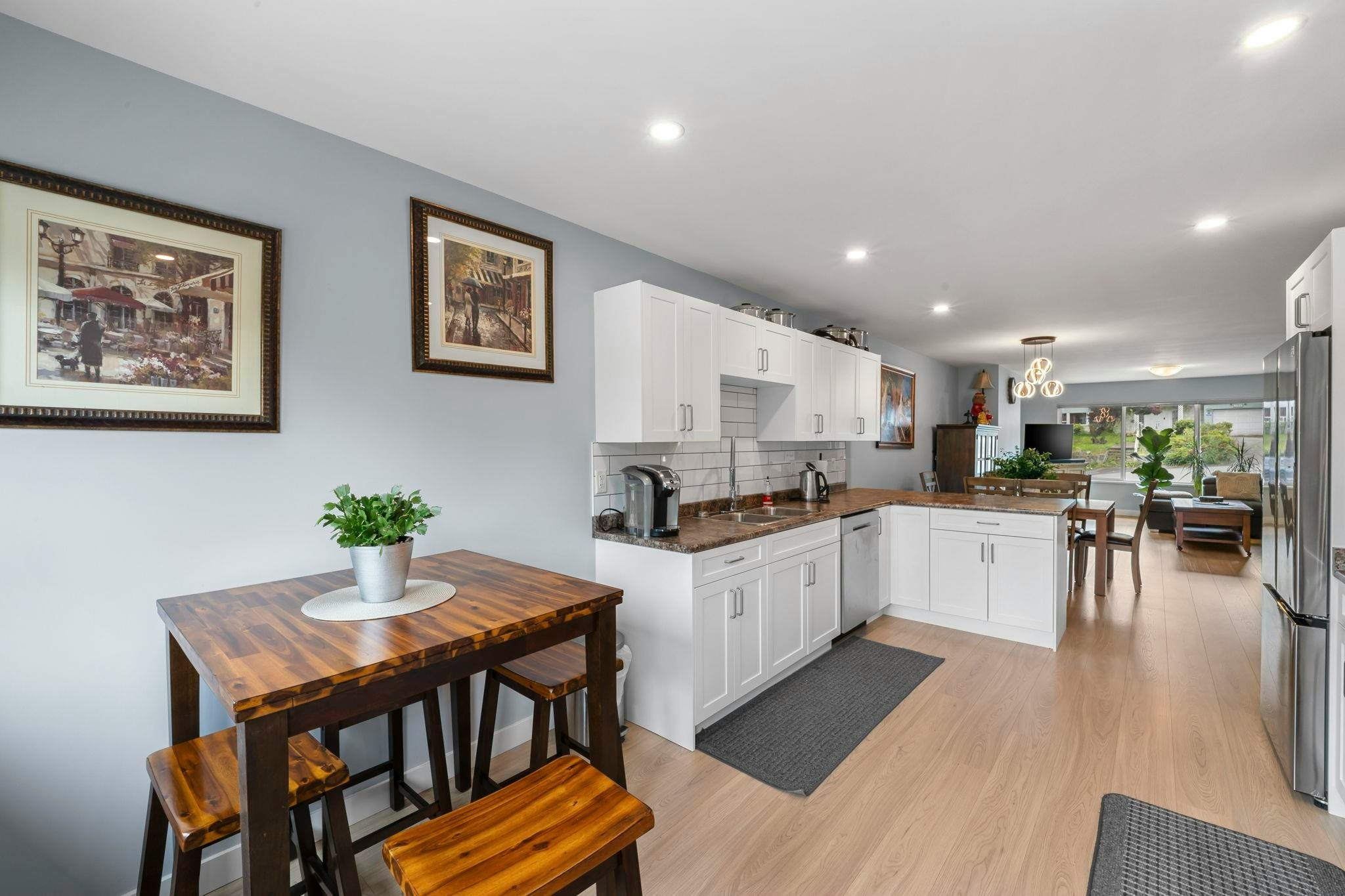 7737 Allman Street, Burnaby, BC, V5E 2A9 - 6