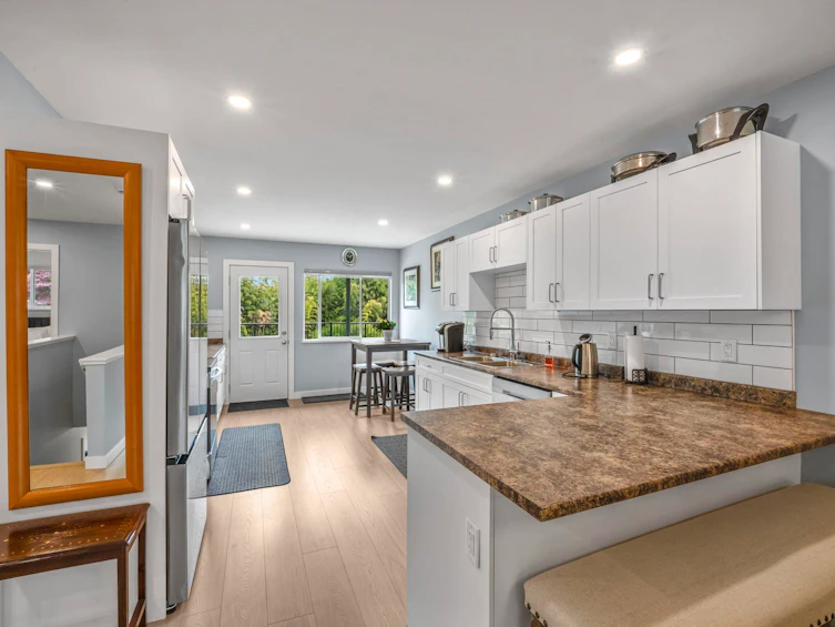 7737 Allman Street, Burnaby, BC, V5E 2A9 - 7