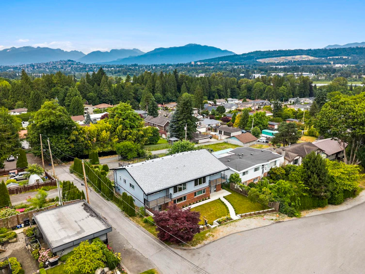 7737 Allman Street, Burnaby, BC, V5E 2A9 - 32