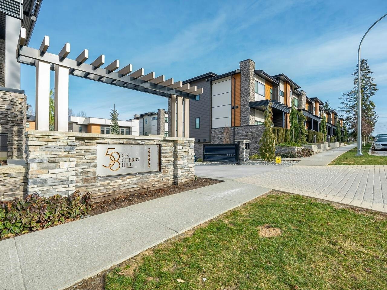 23-33209 Cherry Avenue, Mission, BC, V2V 0G8 - 34