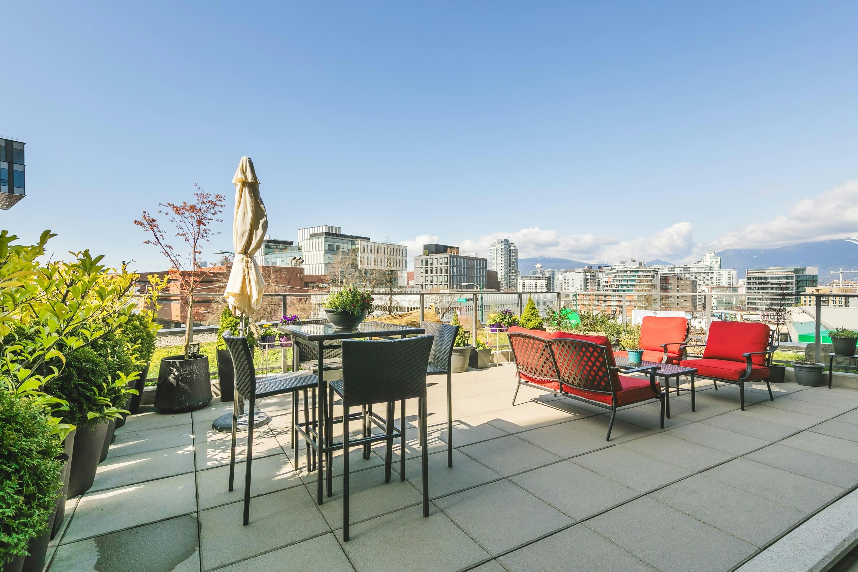 304-210 E 5th Avenue - 3