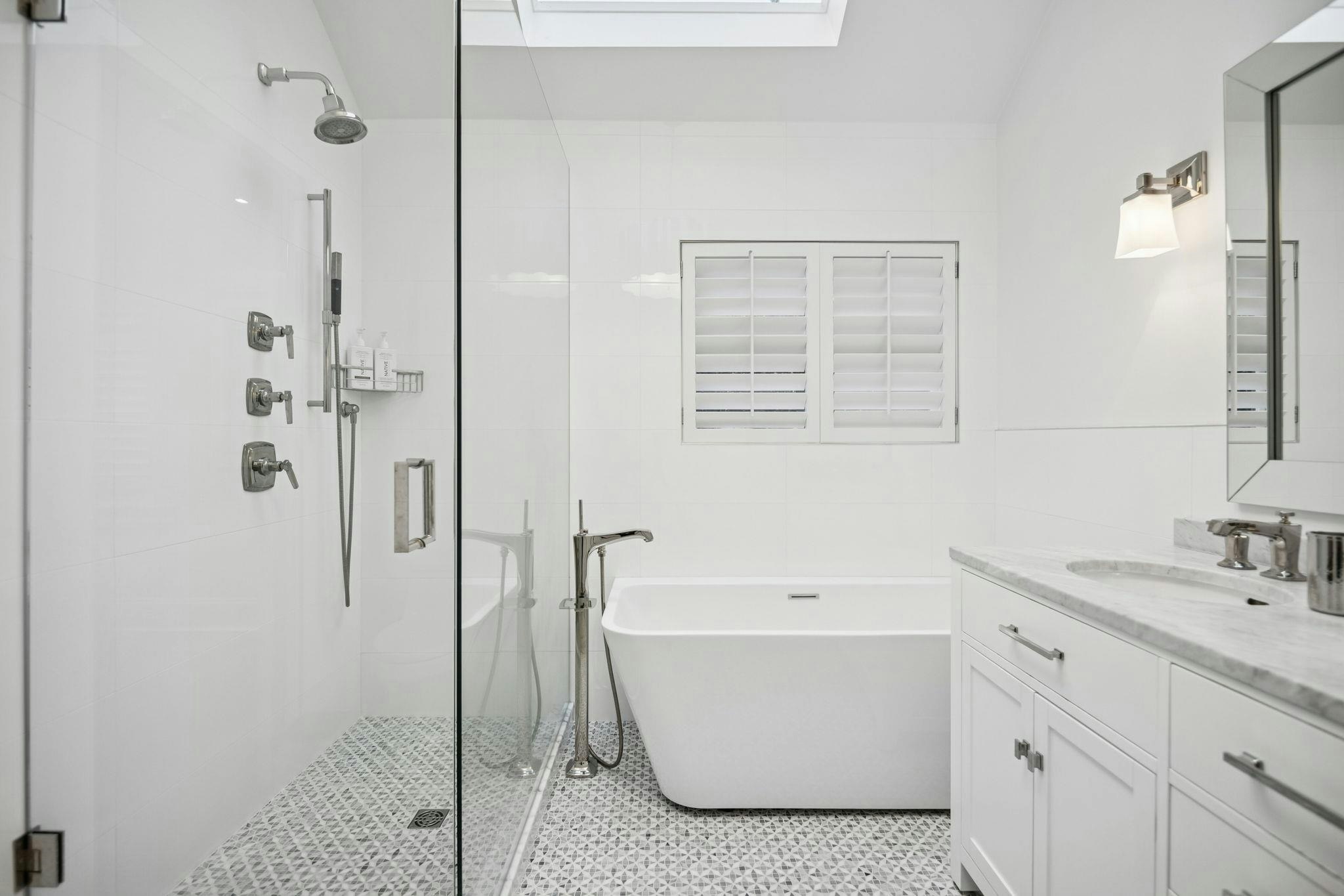 3814 W 11 Avenue, Vancouver, BC, V6R 2K9 - 14