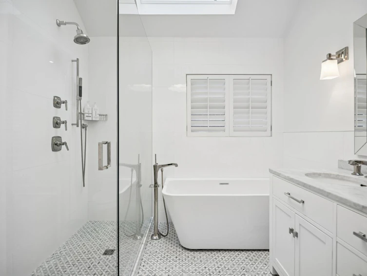 3814 W 11 Avenue, Vancouver, BC, V6R 2K9 - 14