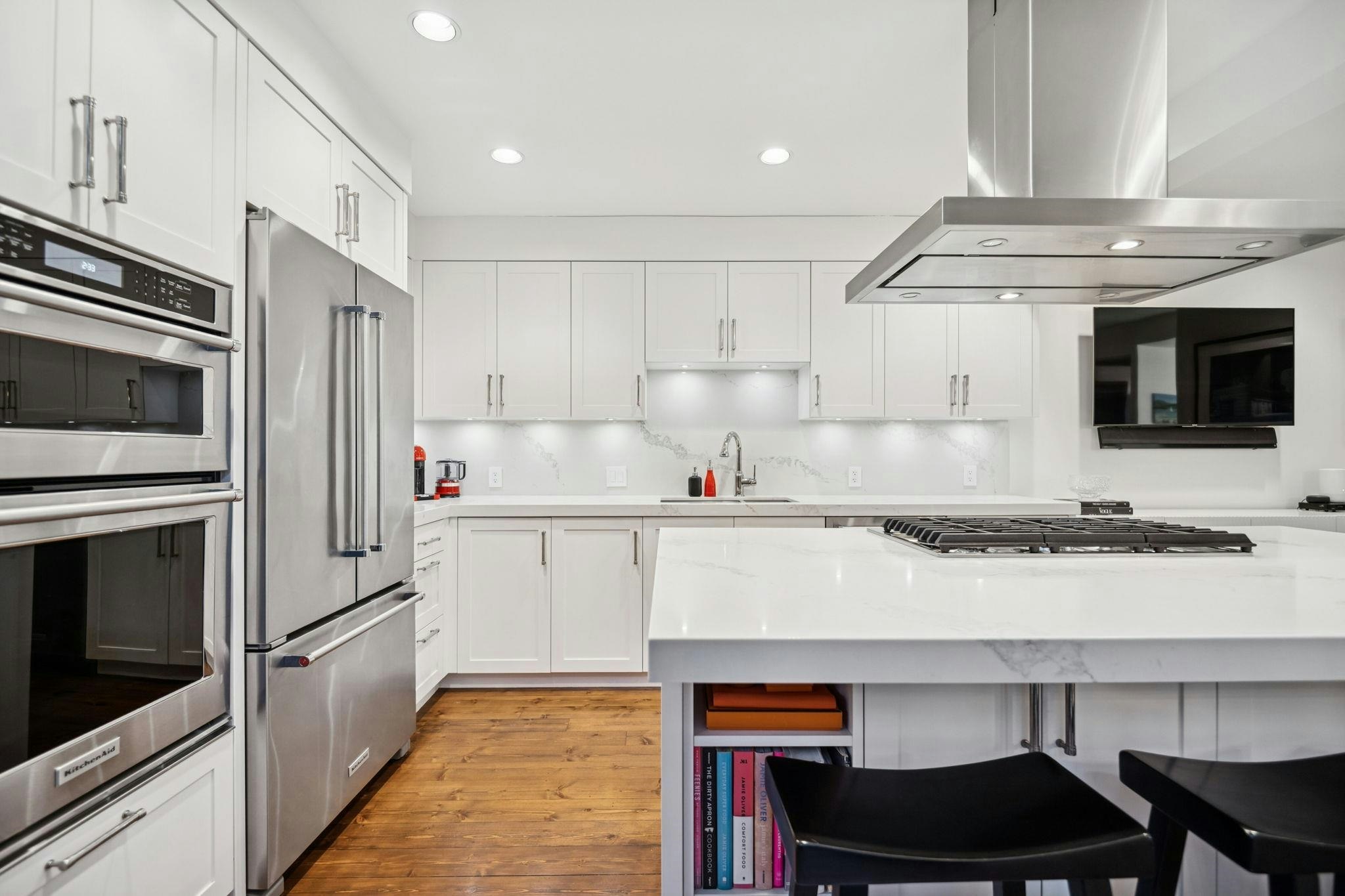 3814 W 11 Avenue, Vancouver, BC, V6R 2K9 - 7