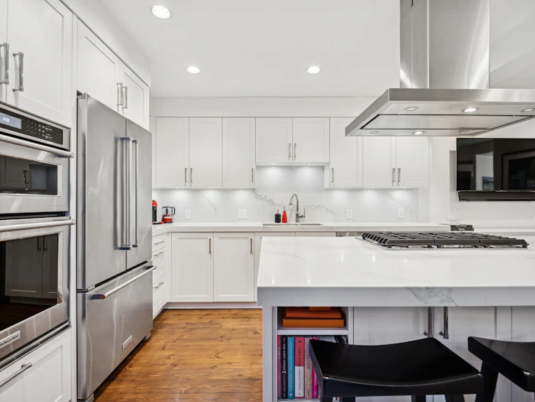 3814 W 11 Avenue, Vancouver, BC, V6R 2K9 - 7
