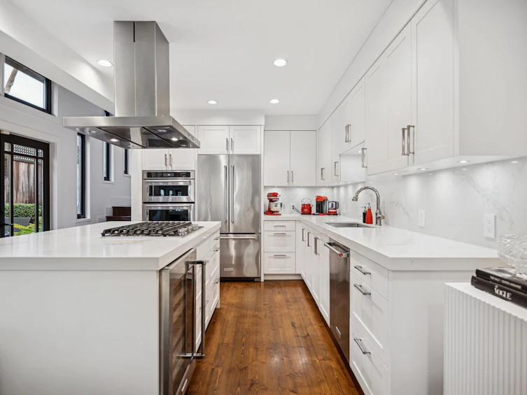 3814 W 11 Avenue, Vancouver, BC, V6R 2K9 - 9