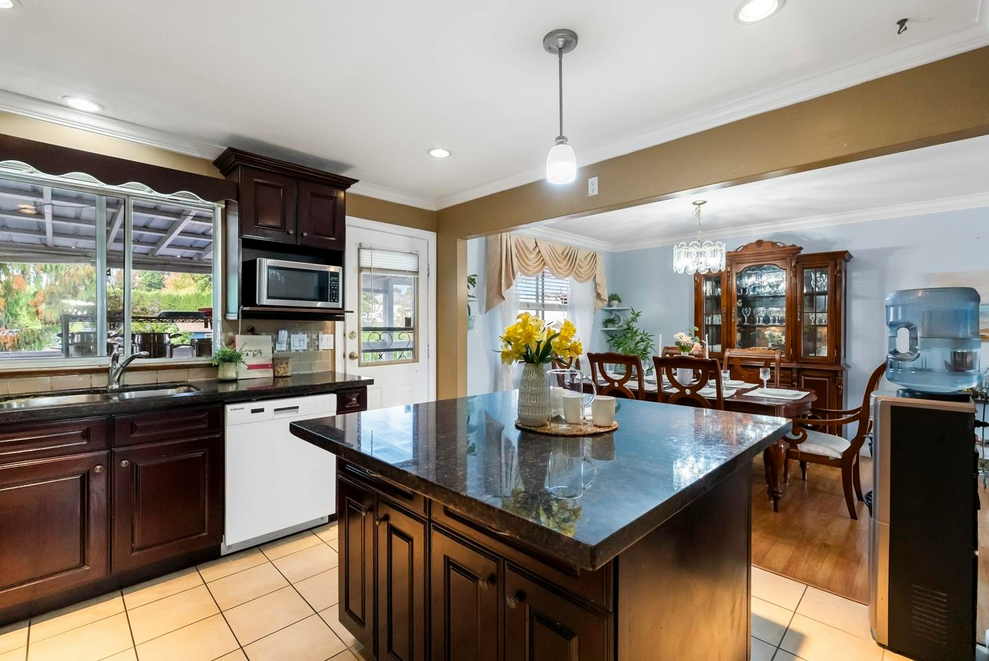 8825 160 Street, Surrey, BC, V4N 2X8 - 9