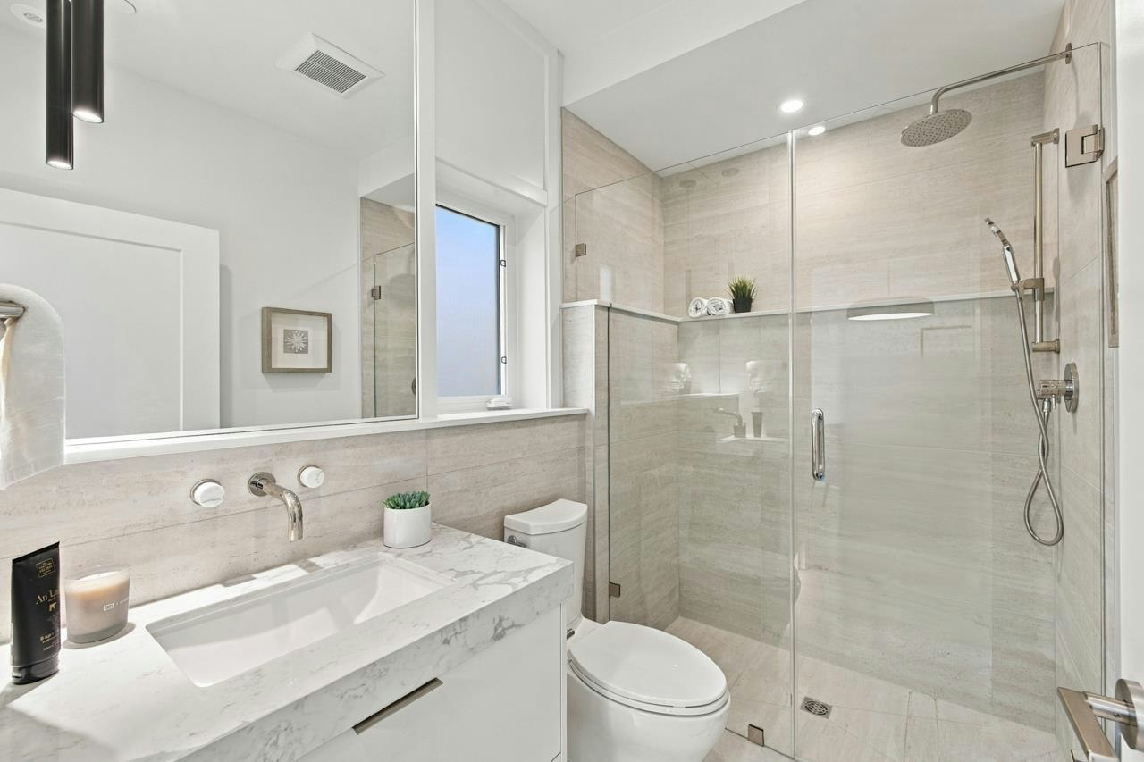 1145 W 33rd Avenue, Vancouver, BC, V6M 1A3 - 11