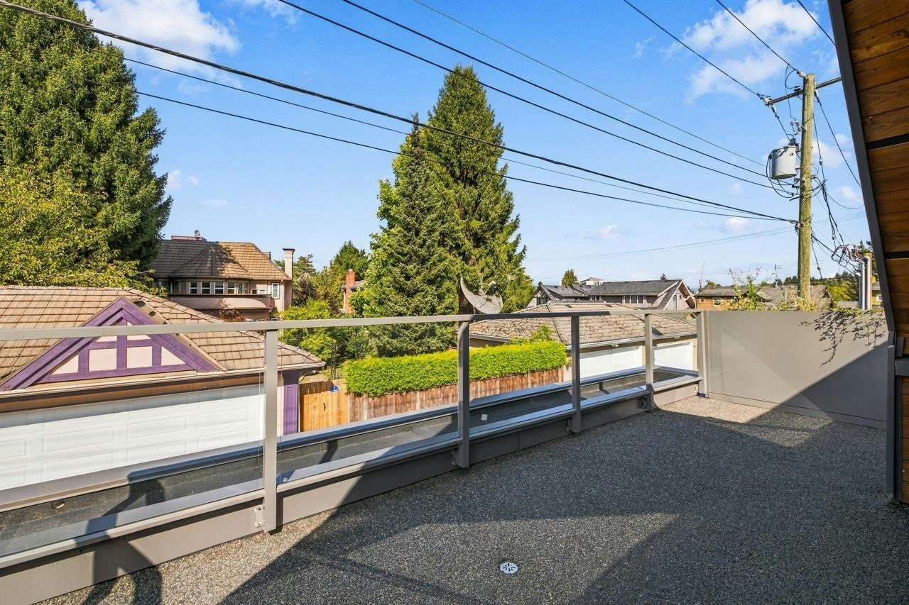 1145 W 33rd Avenue, Vancouver, BC, V6M 1A3 - 15