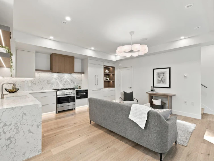 1145 W 33rd Avenue, Vancouver, BC, V6M 1A3 - 4