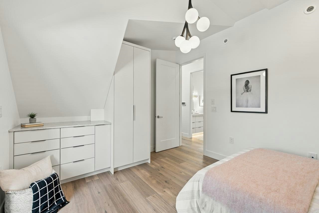 1145 W 33rd Avenue, Vancouver, BC, V6M 1A3 - 14