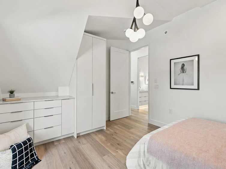 1145 W 33rd Avenue, Vancouver, BC, V6M 1A3 - 14
