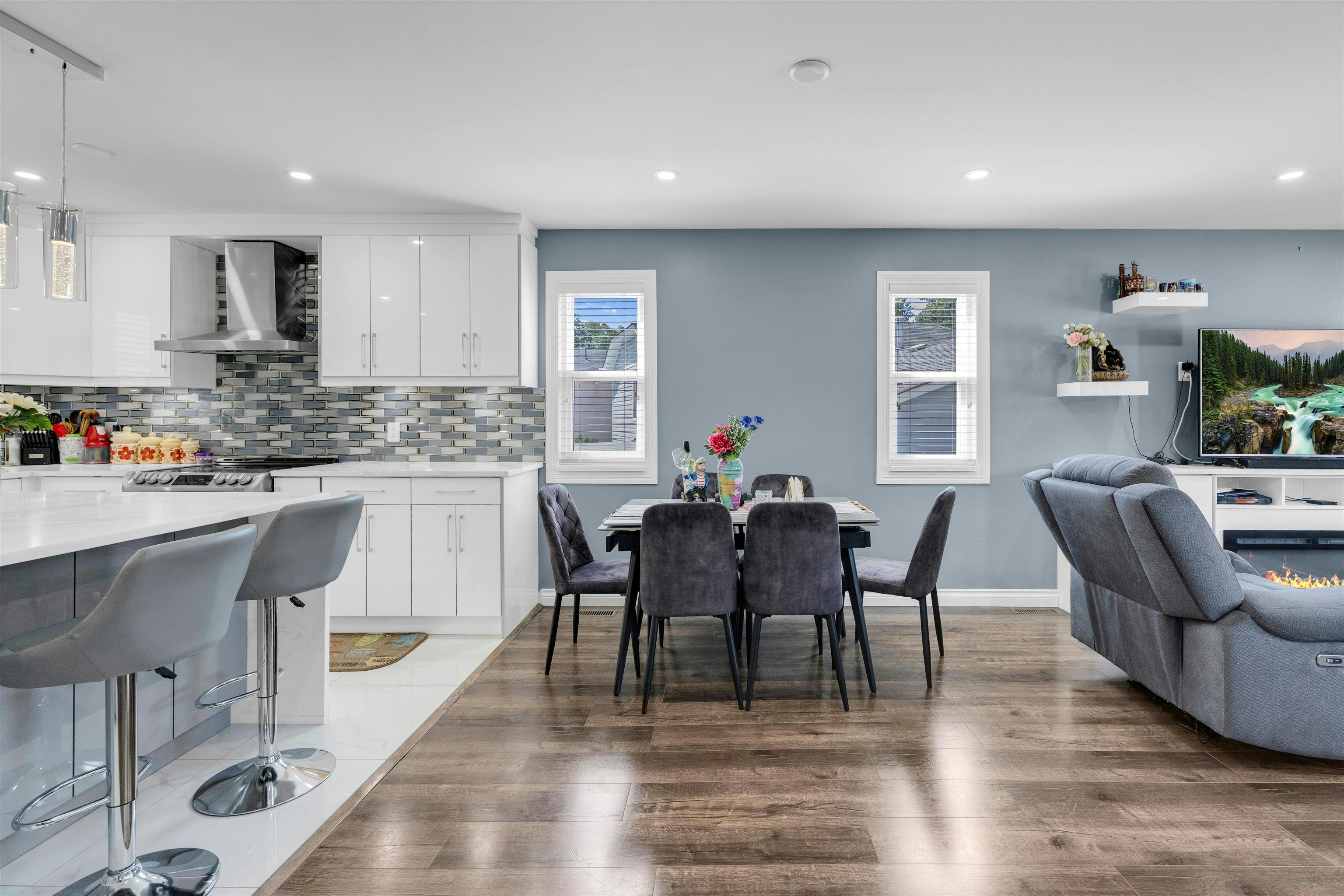 7869 143a Street, Surrey, BC, V3W 9W5 - 11