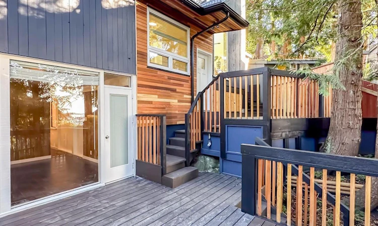 5791 Telegraph Trail