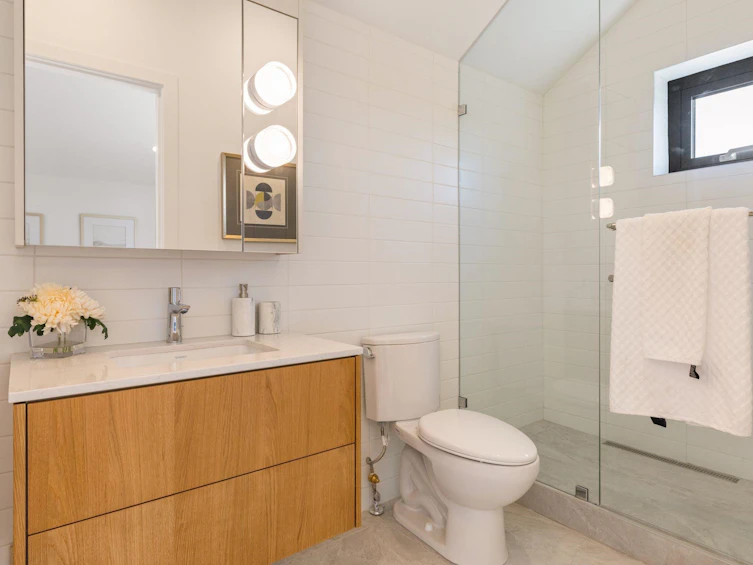 20 W 14th Avenue, Vancouver, BC, V5Y 1W6 - 26