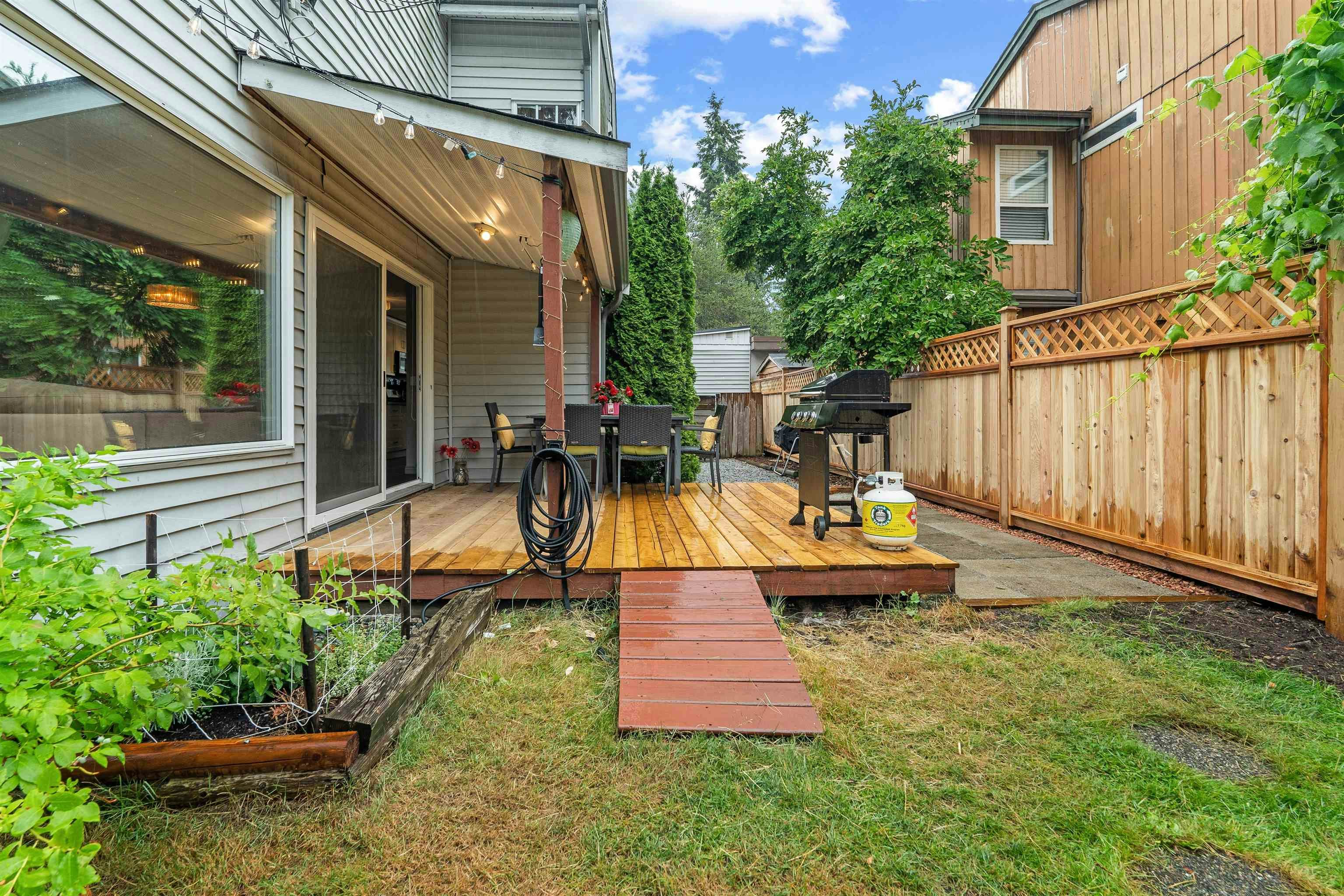 886 Pinebrook Place, Coquitlam, BC, V3C 4B9 - 19