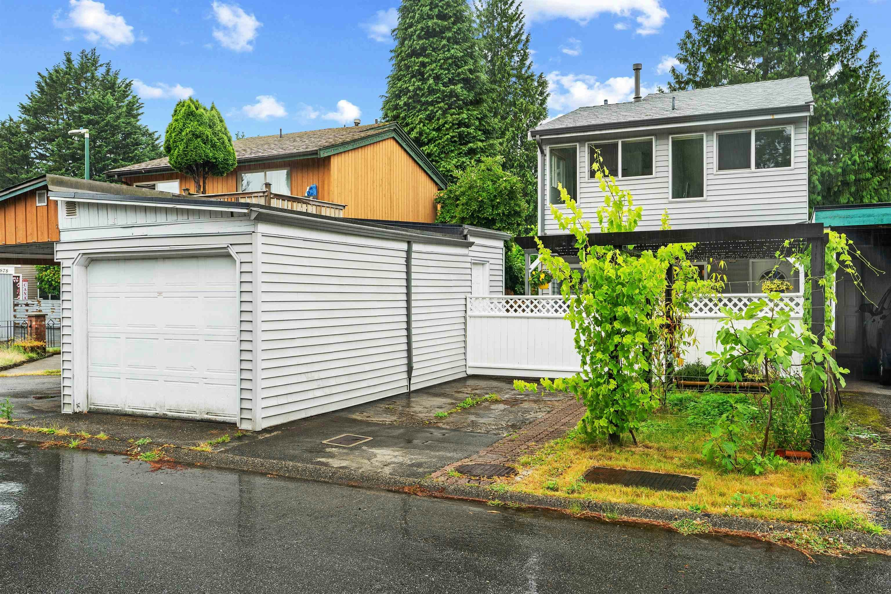 886 Pinebrook Place, Coquitlam, BC, V3C 4B9 - 24