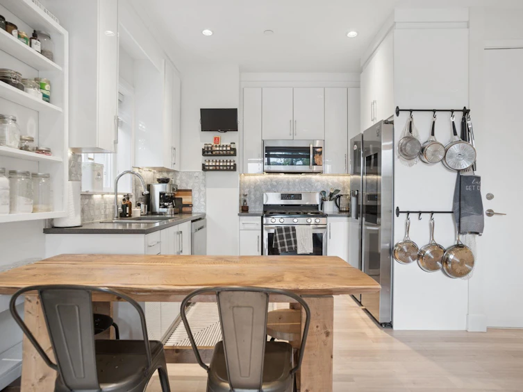 1604 E 36th Avenue, Vancouver, BC, V5P 1C4 - 8