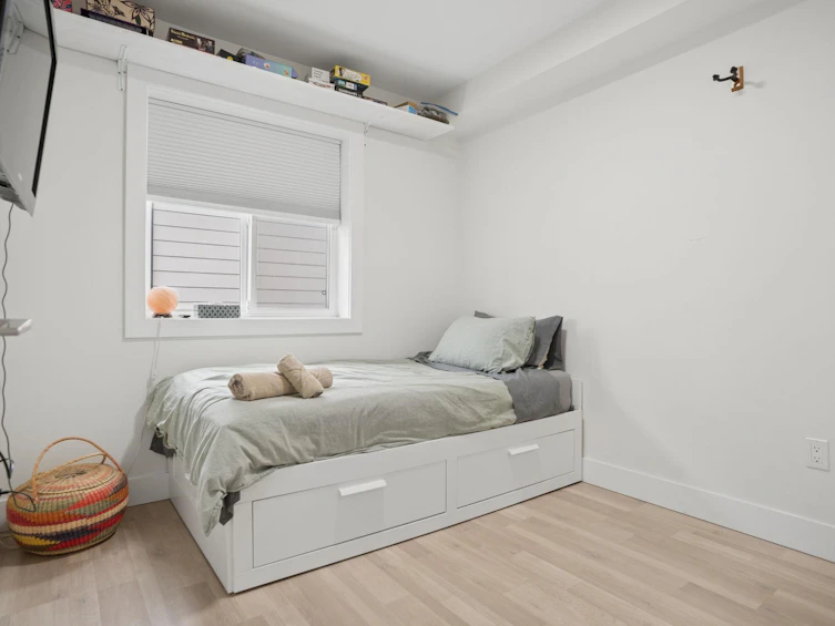 1604 E 36th Avenue, Vancouver, BC, V5P 1C4 - 25
