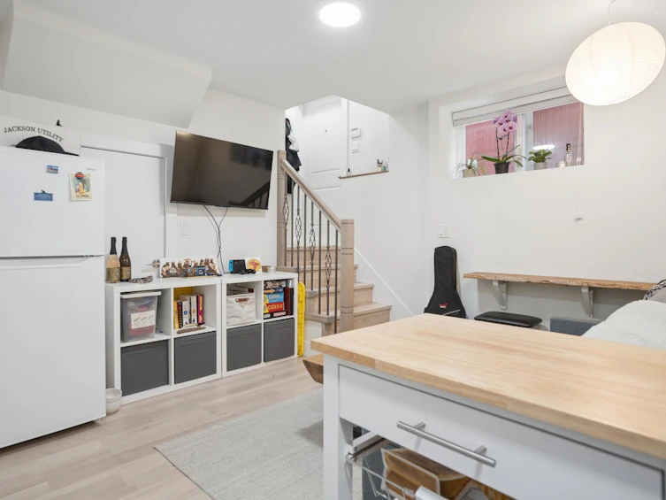 1604 E 36th Avenue, Vancouver, BC, V5P 1C4 - 22