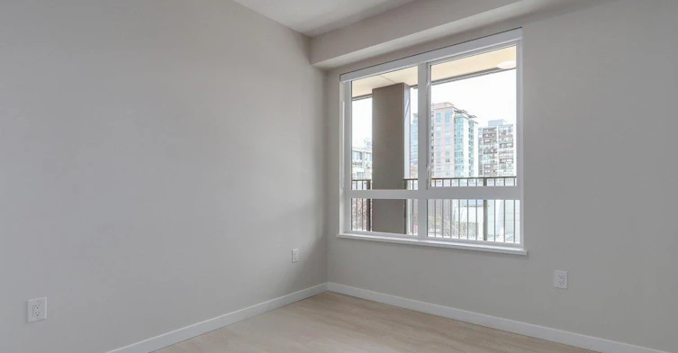 304-110 E 17th Street, North Vancouver, BC, V5V 1A1 - 13