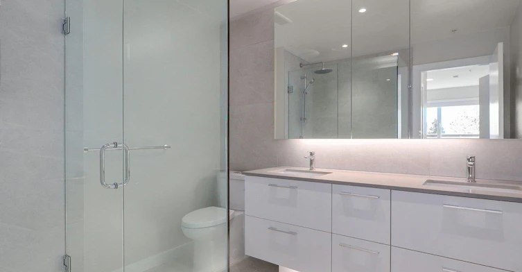 304-110 E 17th Street, North Vancouver, BC, V5V 1A1 - 12