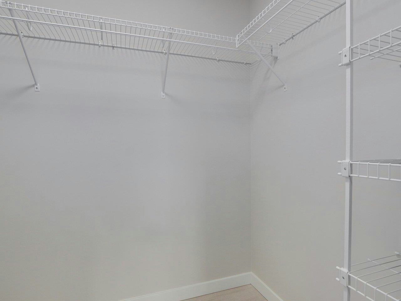304-110 E 17th Street, North Vancouver, BC, V5V 1A1 - 11