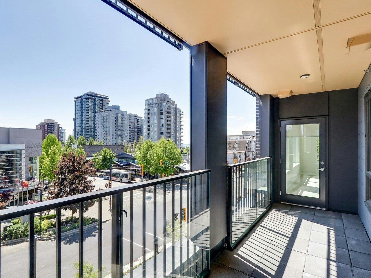 304-110 E 17th Street, North Vancouver, BC, V5V 1A1 - 5