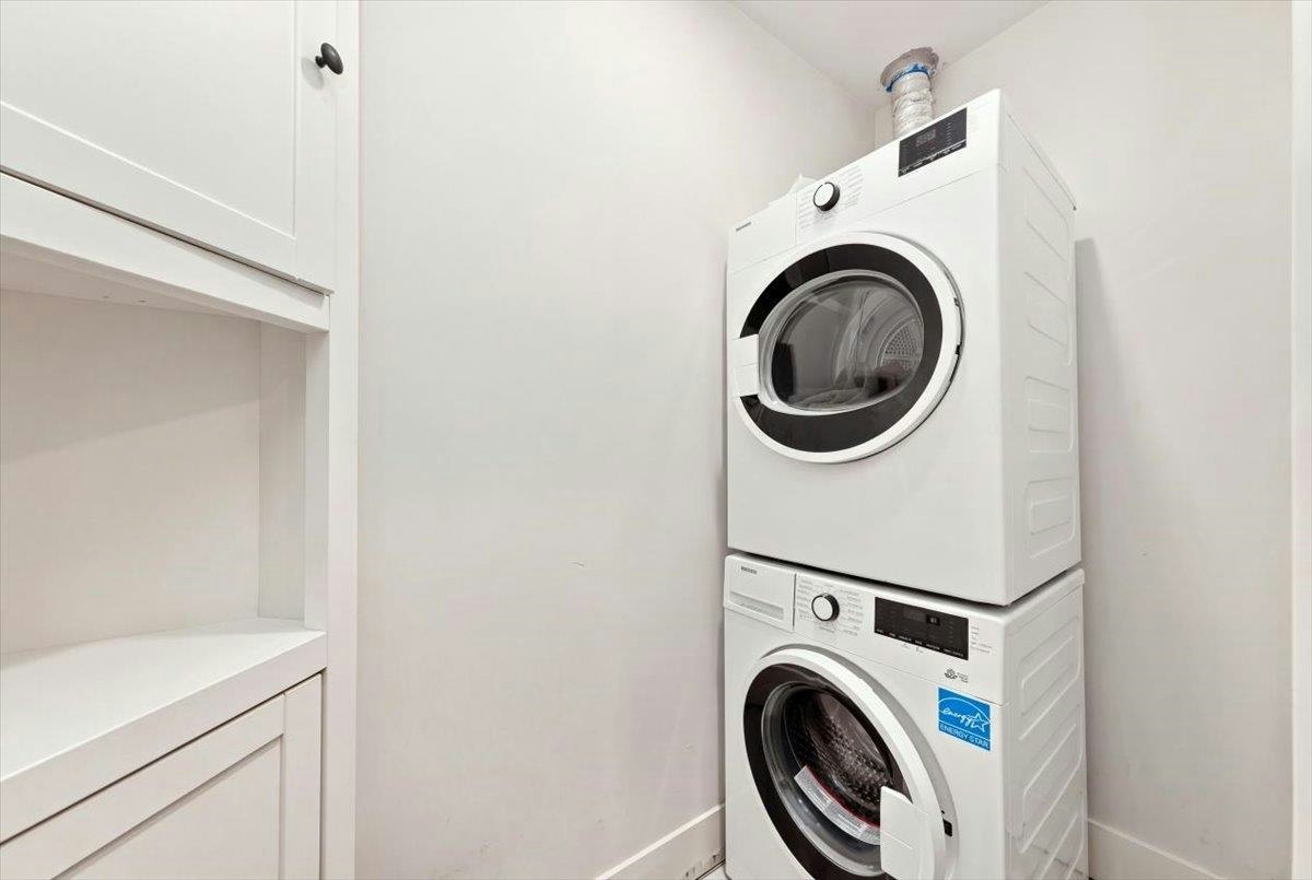 226 E 8th Street, North Vancouver, BC, V7L 1Z1 - 21