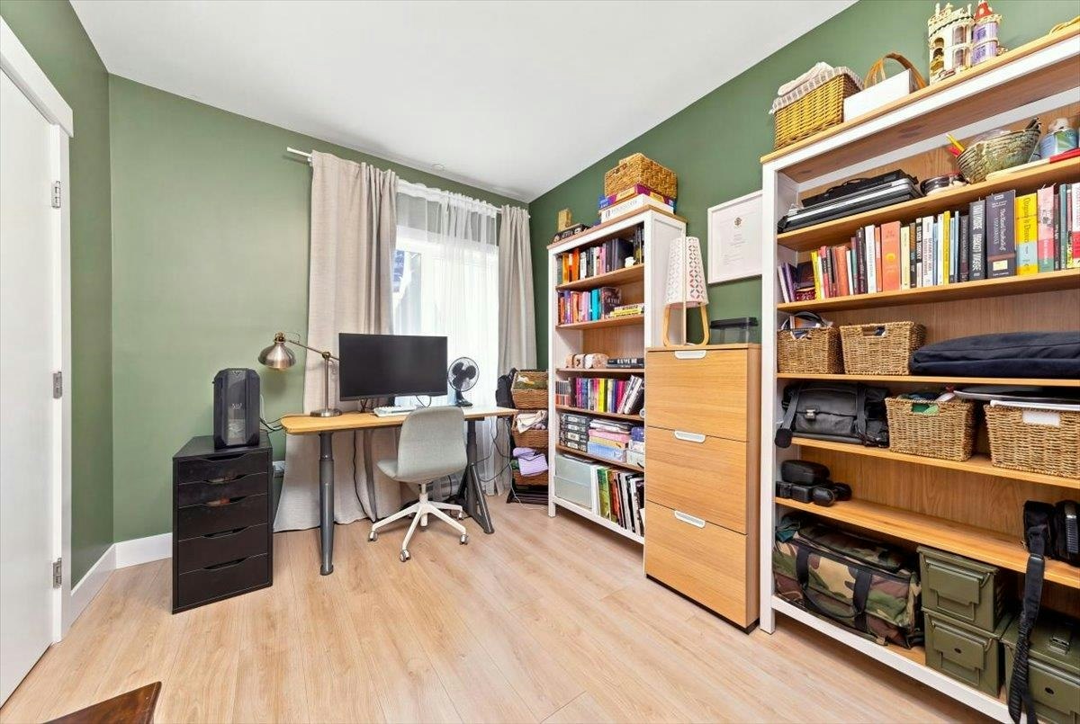 226 E 8th Street, North Vancouver, BC, V7L 1Z1 - 20