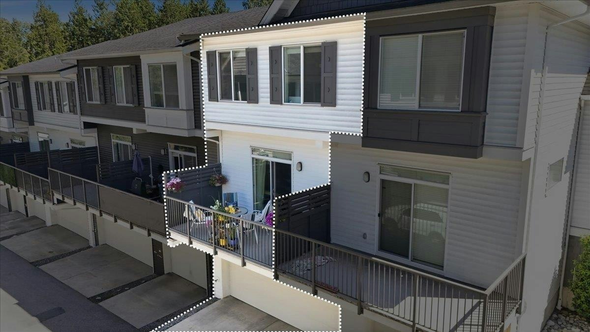 53-8130 136a Street, Surrey, BC, V3W 1H9