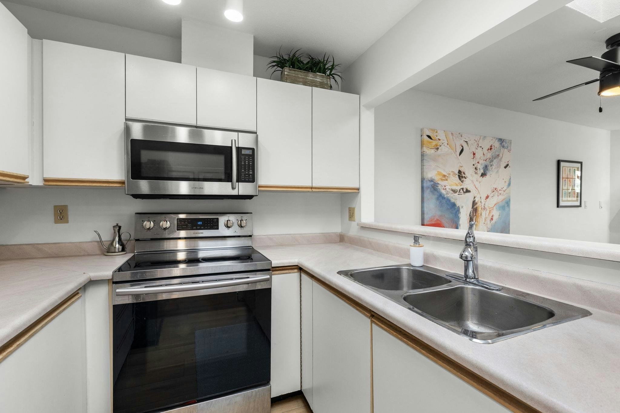 407-1950 E 11th Avenue, Vancouver, BC, V5N 1Z2 - 14