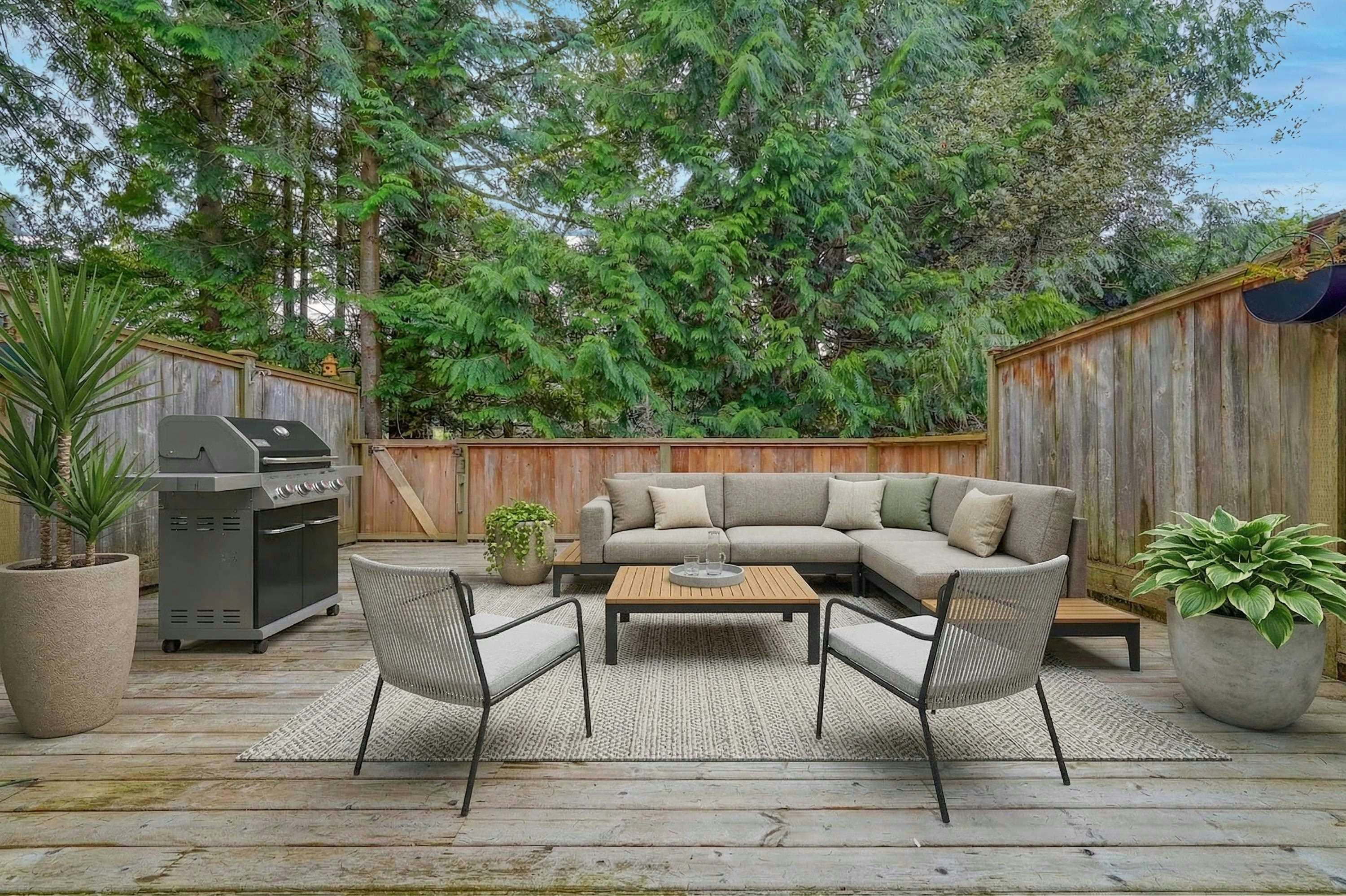 2329 Mountain Highway, North Vancouver, BC, V7J 2N2 - 9