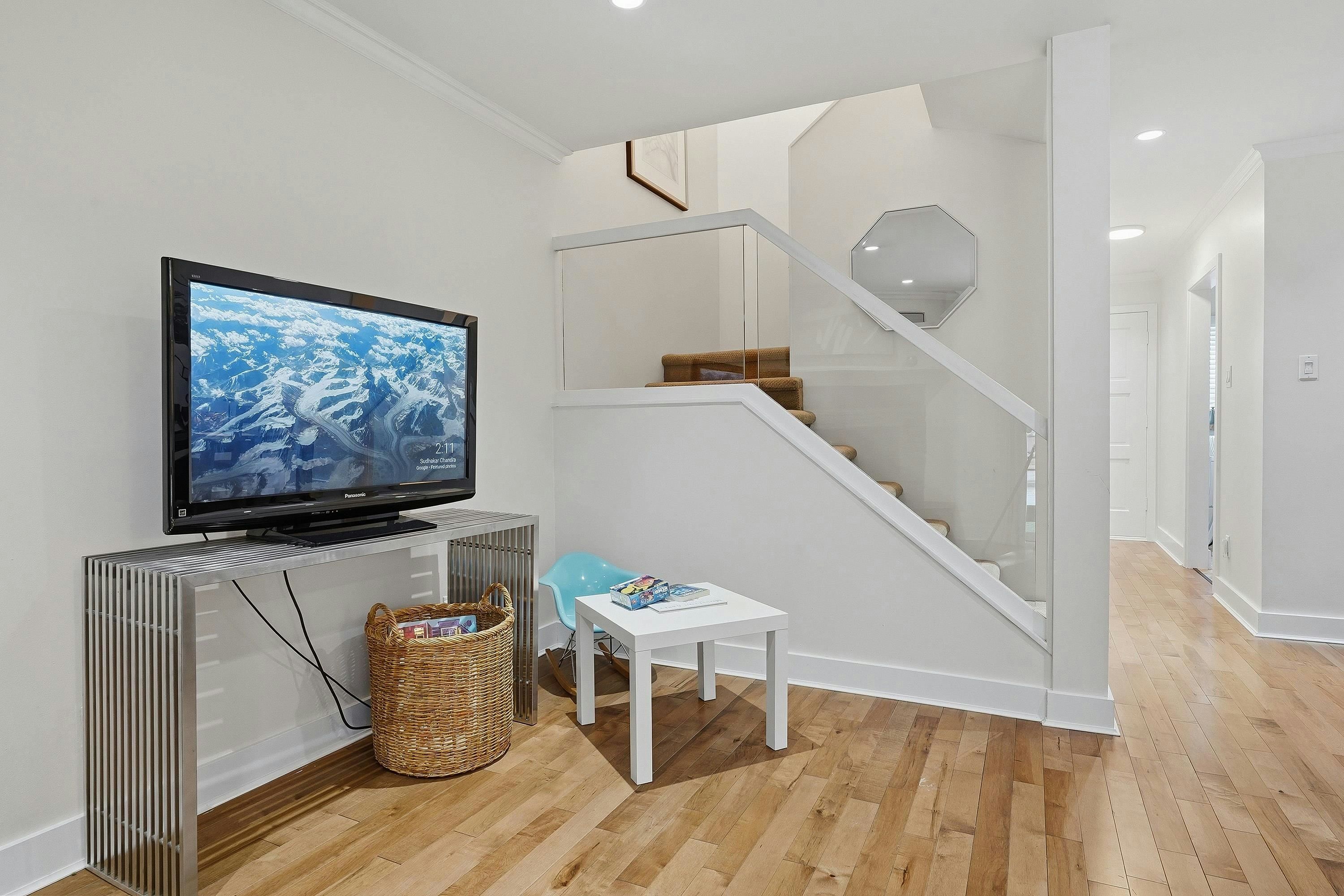 2329 Mountain Highway, North Vancouver, BC, V7J 2N2 - 15