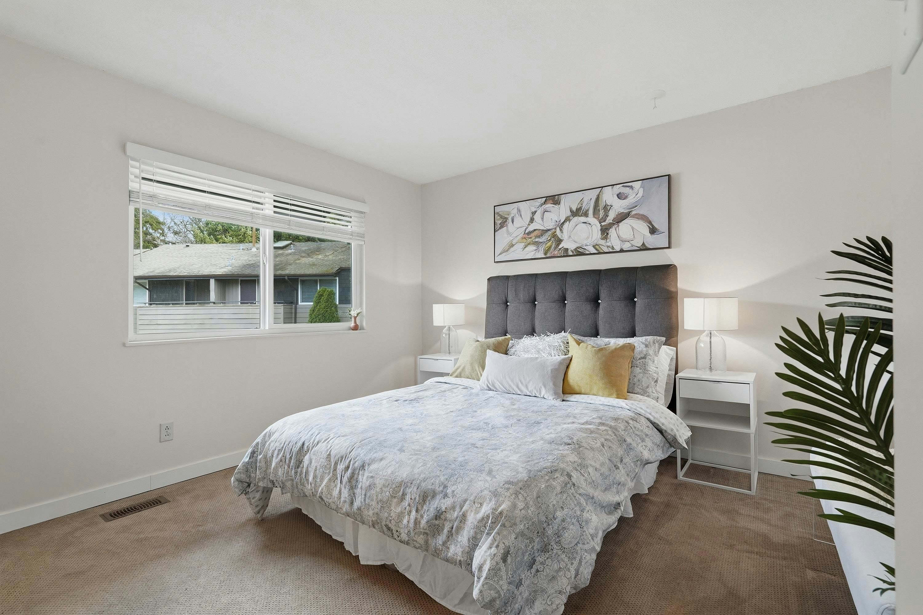 2329 Mountain Highway, North Vancouver, BC, V7J 2N2 - 18