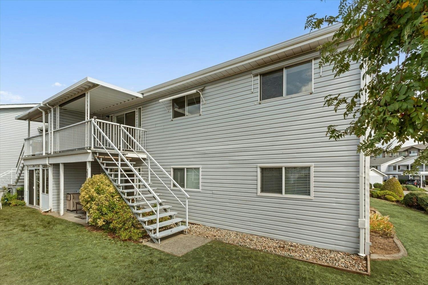 232-32691 Garibaldi Drive - 3