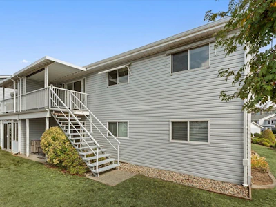 232-32691 Garibaldi Drive - 3