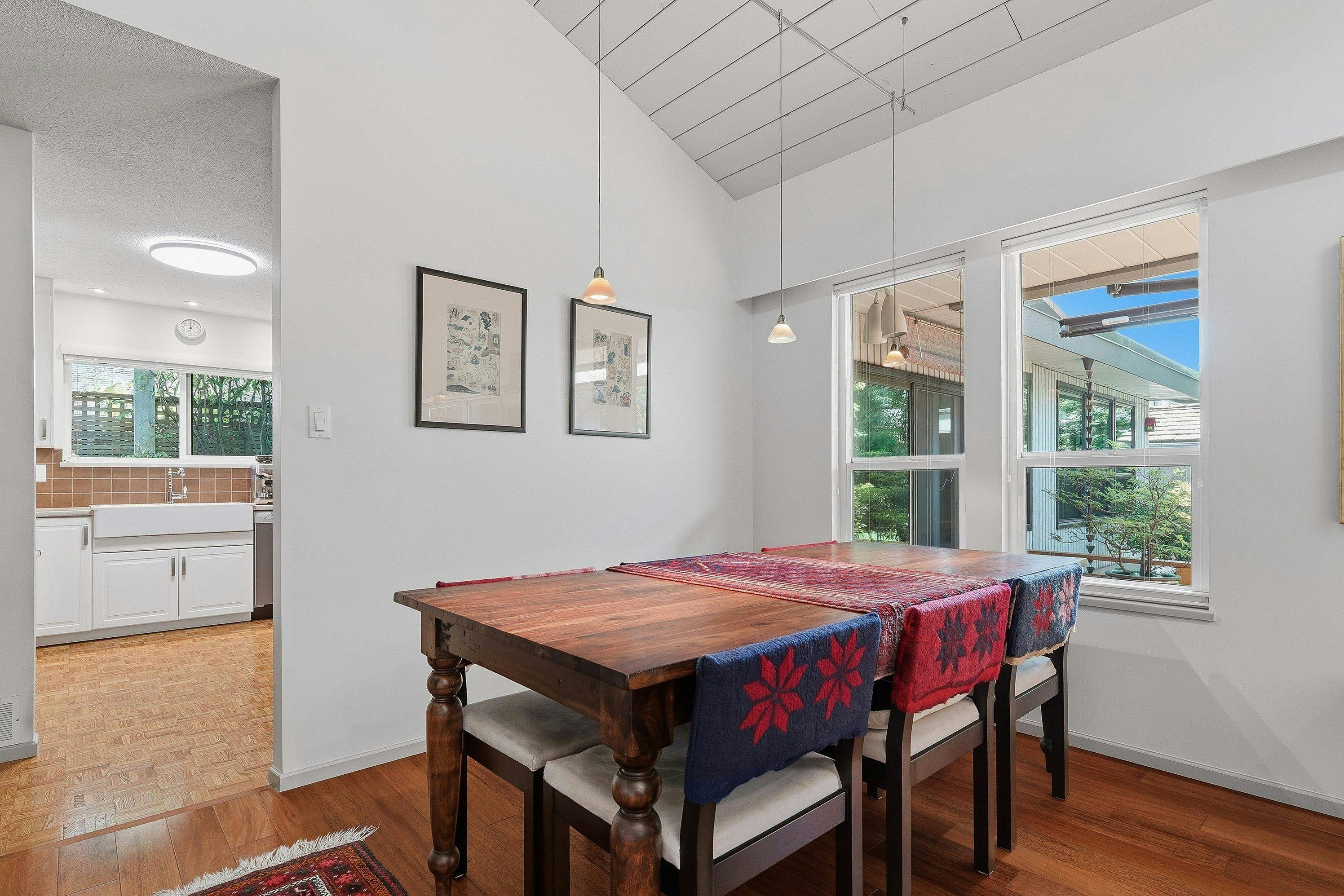 12318 24 Avenue - 5
