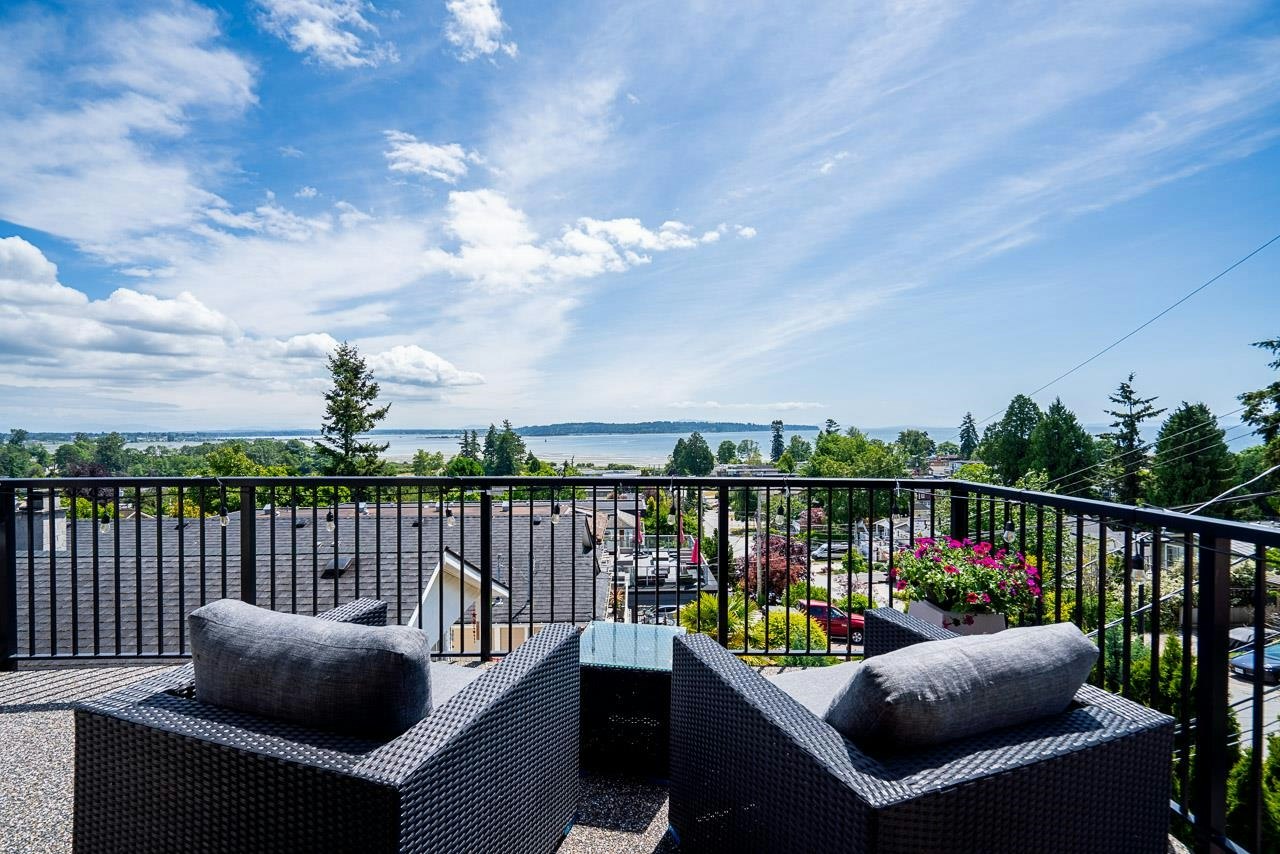 976 Parker Street, Surrey, BC, V4B 4R4